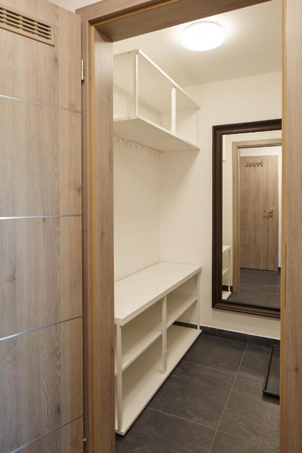 Lucni Apartman Tymiana チェルニー・ドゥール エクステリア 写真